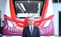 Abdulkadir Uraloğlu: Yerli ve milli elektrikli tren setinde seri üretime geçtik