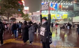 Furusawa’nın sessiz protestosu: Gazze’ye destek için Tokyo’da tek başına ayakta
